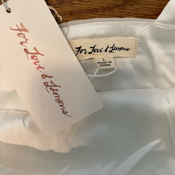 For Love and Lemons white cropped LS -M & L NWT - Picture 4 of 4